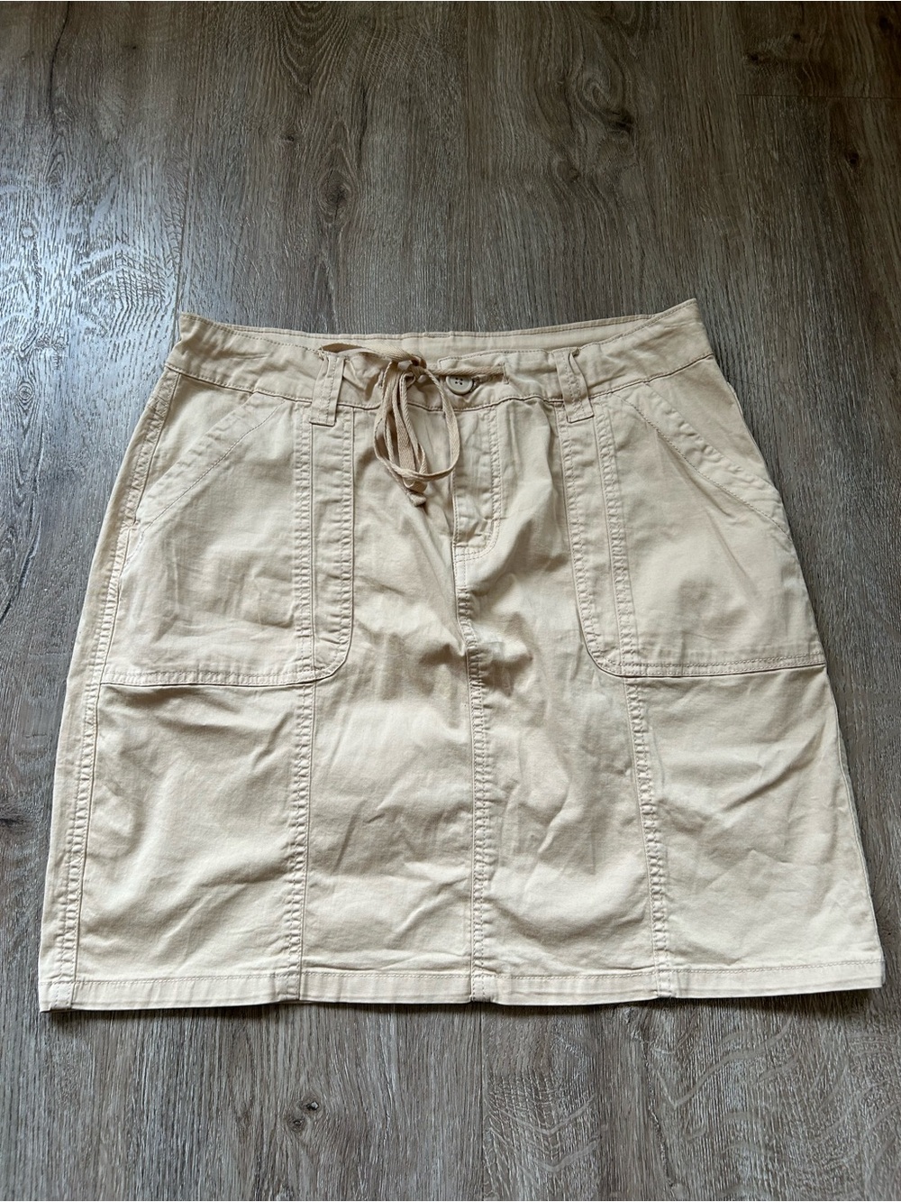 Vintage Neutral Drawstring Pocket Cargo Mini Skirt - Light Beige. Grace & Lace